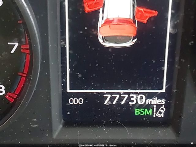 JTMRFREV4JD249233 Toyota Rav4 Xle