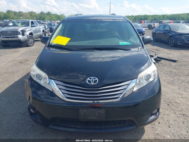 5TDDK3DC9FS113212 Toyota Sienna Xle 7 Passenger
