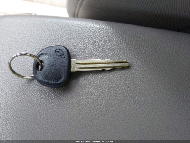 5NPD74LFXHH198931 Hyundai ELANTRA SE