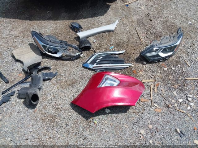 2GNAXSEV1J6229741 Chevrolet EQUINOX LT