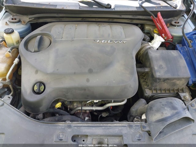 1C3CCBCG5EN185590 Chrysler 200 Limited
