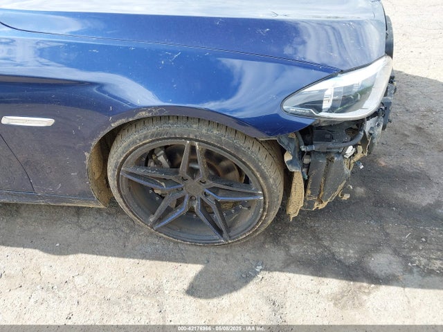 WBAKP9C59GD980411 BMW 550i Xdrive