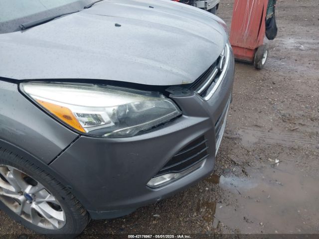 1FMCU0JX9EUC06961 Ford Escape Titanium