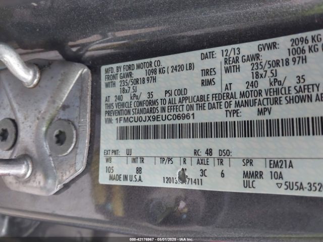 1FMCU0JX9EUC06961 Ford Escape Titanium
