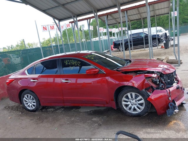 Nissan Altima 2.5 S 2017 1N4AL3APXHC243419 Image 14