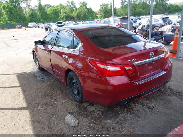 Nissan Altima 2.5 S 2017 1N4AL3APXHC243419 Image 3