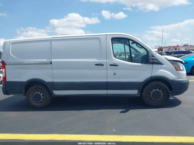 1FTYE1YM8HKB45935 Ford Transit-150
