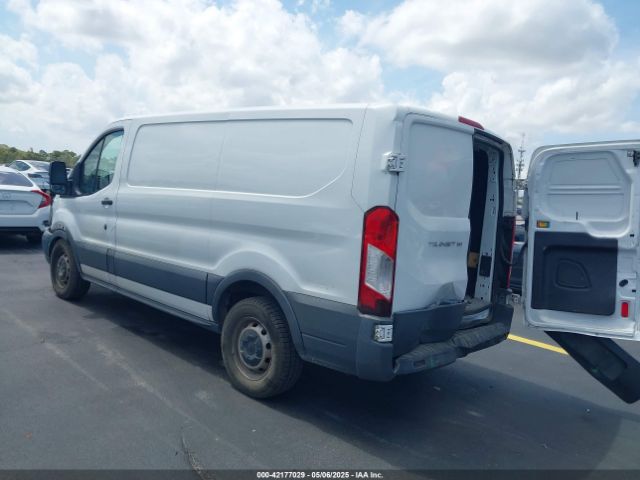 1FTYE1YM8HKB45935 Ford Transit-150