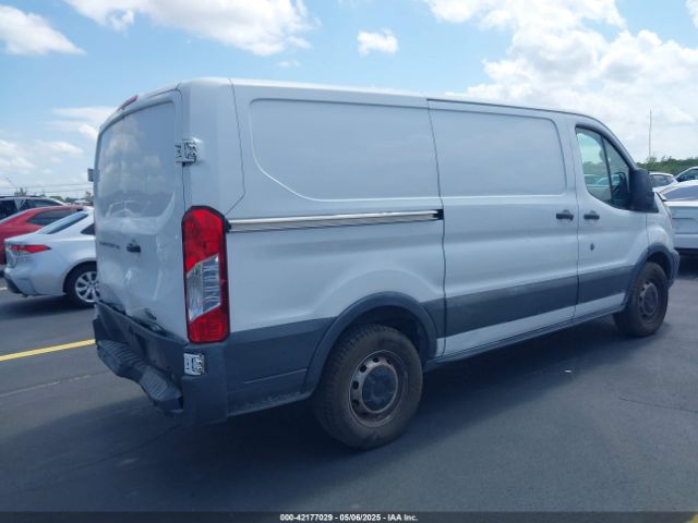 1FTYE1YM8HKB45935 Ford Transit-150