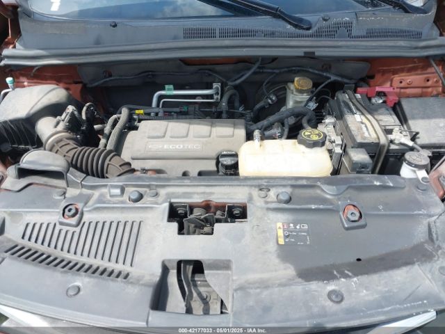 3GNCJLSB6KL238085 Chevrolet Trax Lt