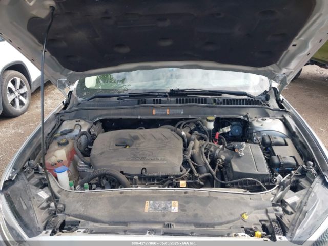 3FA6P0HD2HR166776 Ford FUSION SE
