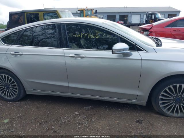 3FA6P0HD2HR166776 Ford FUSION SE