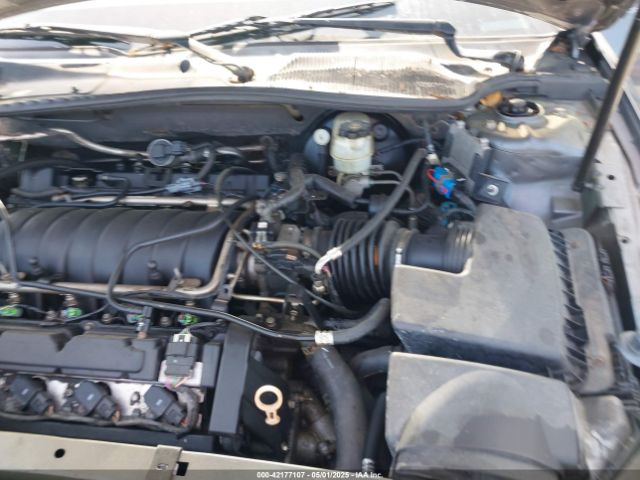2011 CADILLAC DTS 1G6KH5E65BU110486 Photo 9