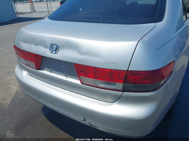 42177109 :رقم المزاد ، 1HGCM56303A110613 vin ، 2003 Honda Accord 2.4 Lx مزاد بيع