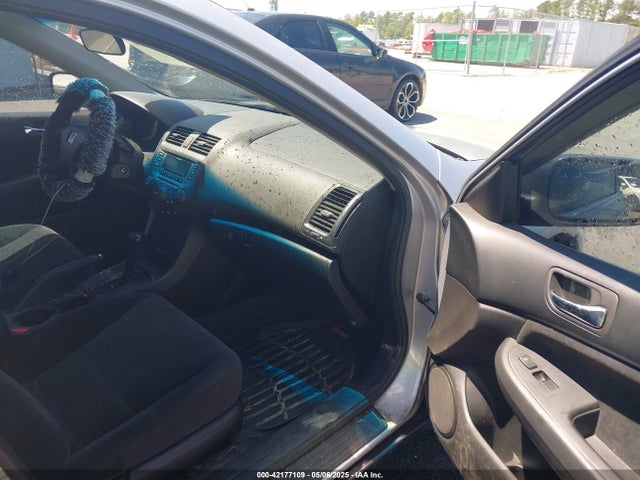 42177109 :رقم المزاد ، 1HGCM56303A110613 vin ، 2003 Honda Accord 2.4 Lx مزاد بيع