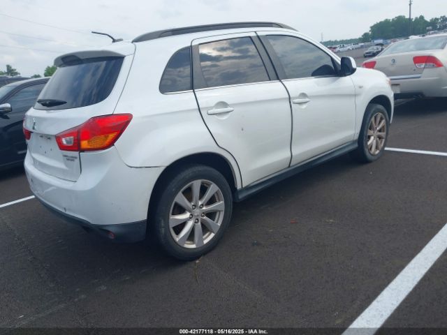 4A4AP4AU0FE050619 Mitsubishi Outlander Sport Se