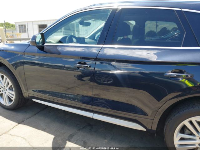 WA1BNAFYXJ2159153 Audi Q5 2.0t Premium/2.0t Tech Premium