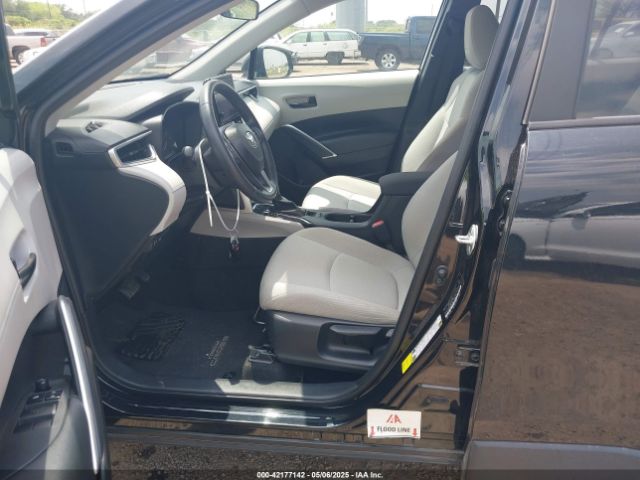 7MUCAAAG3PV067507 Toyota Corolla Cross Le