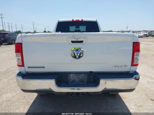 3C6UR5JL1NG104343 RAM 2500 Big Horn  4x4 8' Box