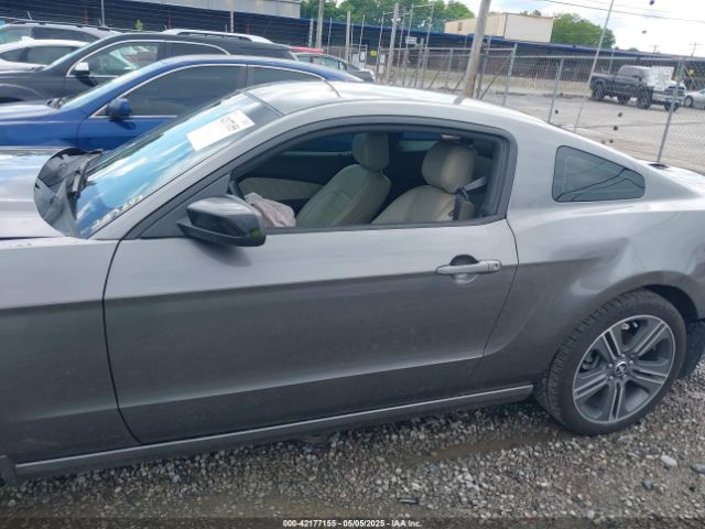1ZVBP8AMXE5223643 Ford Mustang V6 Premium