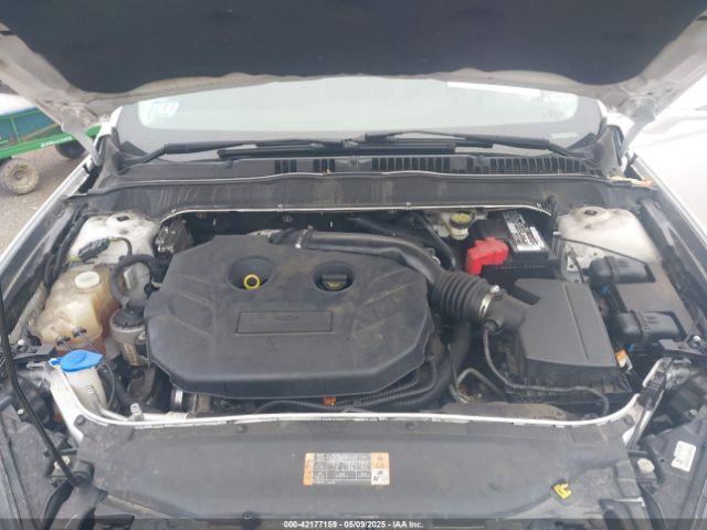 3FA6P0T90GR271642 Ford FUSION SE