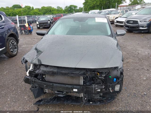 KMHLN4DJ2RU105004 Hyundai Elantra Hybrid Limited