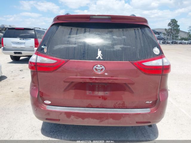 5TDYK3DC7GS716470 Toyota Sienna Xle 8 Passenger