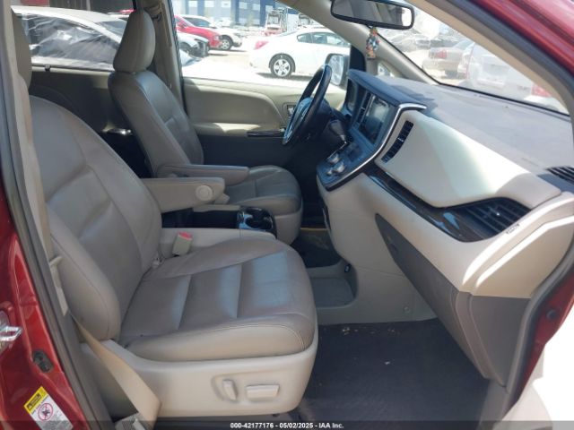 5TDYK3DC7GS716470 Toyota Sienna Xle 8 Passenger