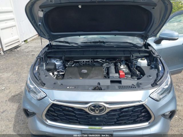 5TDDZRBH5NS162256 Toyota Highlander Limited