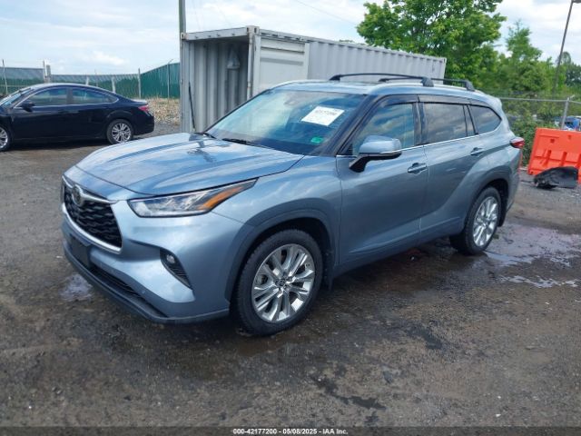 5TDDZRBH5NS162256 Toyota Highlander Limited