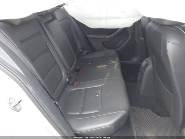 3VWLL7AJ8EM413886 Volkswagen Jetta 2.0l Tdi