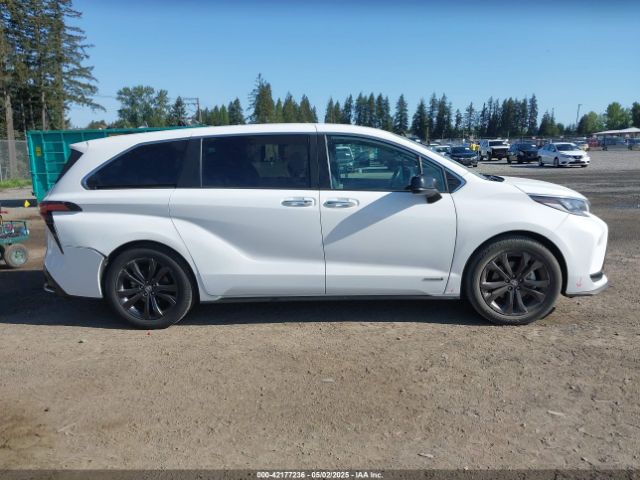 5TDXRKEC9MS004991 Toyota Sienna Xse