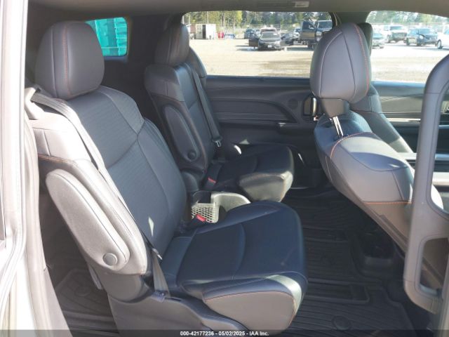 5TDXRKEC9MS004991 Toyota Sienna Xse
