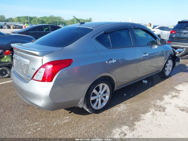 3N1CN7AP7EL827901 Nissan Versa 1.6 Sl