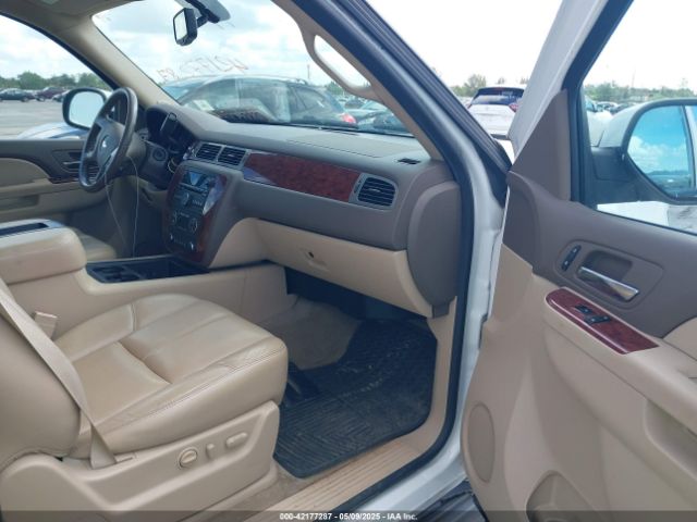 1GNSKBE05ER249363 Chevrolet Tahoe Lt
