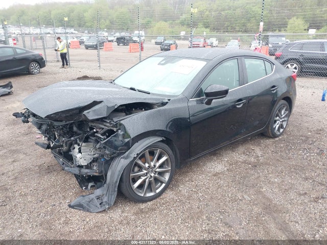 3MZBN1V3XJM219112 Mazda Mazda3 Touring