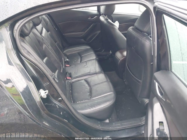 3MZBN1V3XJM219112 Mazda Mazda3 Touring