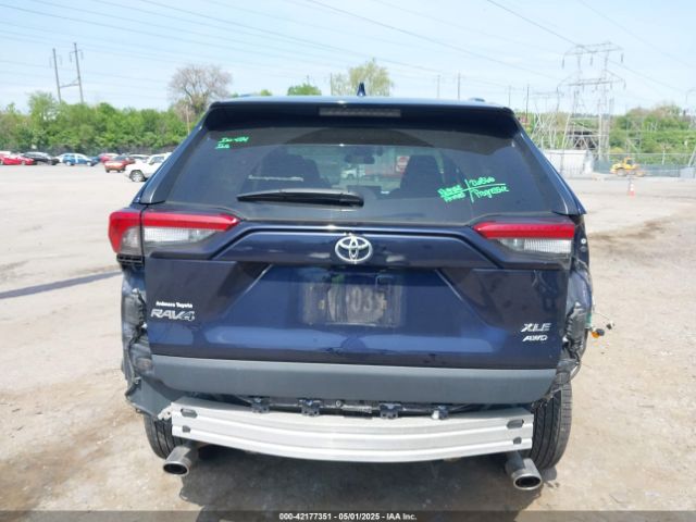 2T3A1RFV6MW204585 Toyota Rav4 Xle Premium
