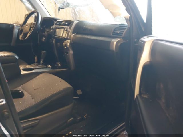 JTEBU5JR4E5200215 Toyota 4RUNNER SR5