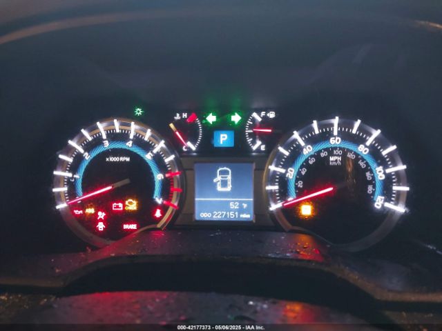JTEBU5JR4E5200215 Toyota 4RUNNER SR5