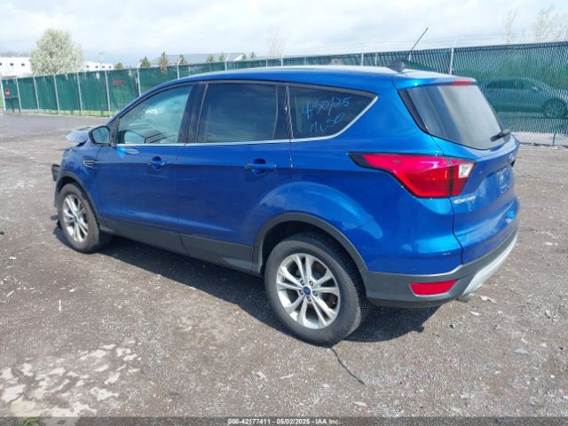 1FMCU0GDXKUB81786 Ford ESCAPE SE