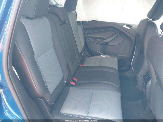 1FMCU0GDXKUB81786 Ford ESCAPE SE