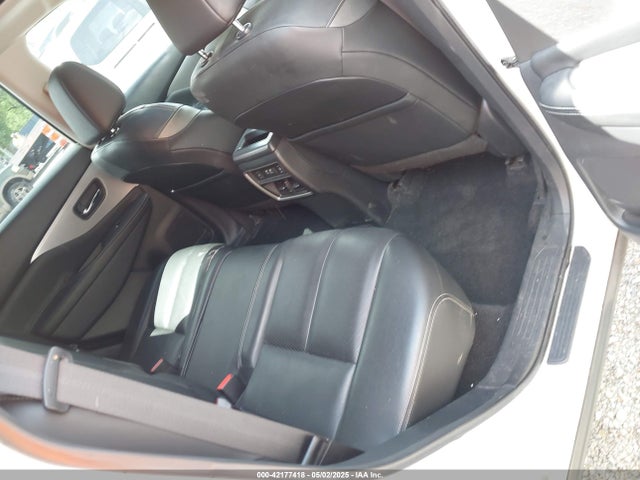 5N1AZ2MJ8KN118498 Nissan MURANO SL