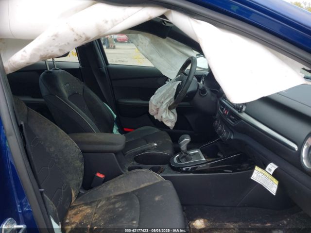 3KPF34AD4ME423784 KIA Forte Gt-line