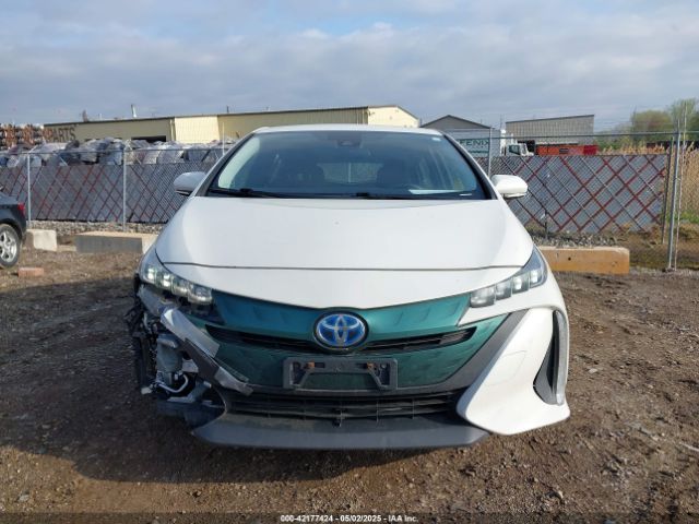 JTDKARFP9J3101987 Toyota Prius Prime Plus