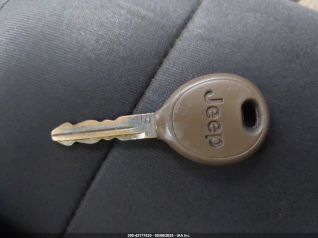 1C4NJPBB3FD236346 Jeep Patriot Sport