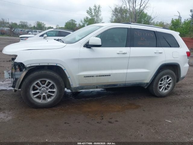 1C4RJFAG7KC721131 Jeep Grand Cherokee Laredo E 4x4