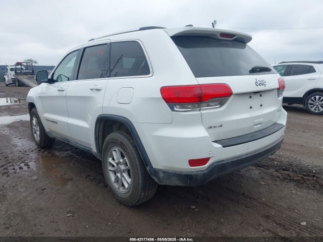 1C4RJFAG7KC721131 Jeep Grand Cherokee Laredo E 4x4