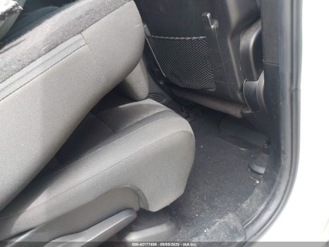 1C4RJFAG7KC721131 Jeep Grand Cherokee Laredo E 4x4