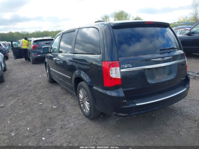 2011 CHRYSLER TOWN & COUNTRY 2A4RR6DGXBR667362 Photo 2